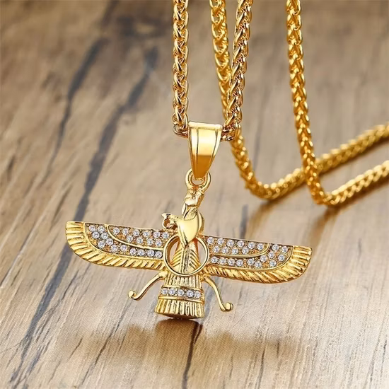 Collier avec pendentif en métal plaqué or, cadeau Souvenir d'arabie saoudite, Logo personnalisé, paillettes de haute qualité, emblème à vendre